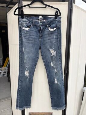 Sneak Peek Distressed Blue Ankle Crop Jeans